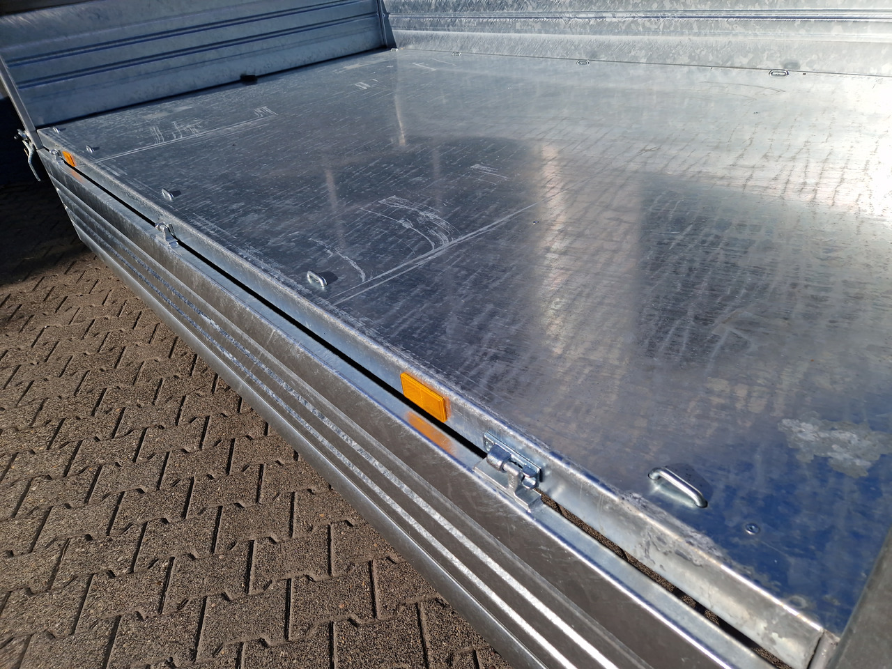 Leasing  Saris Kipper 3 SKS 310 176 40cm Stahlwände HD elektro Notpumpe Alurampen Stützen 3000kg 100km/H Saris Kipper 3 SKS 310 176 40cm Stahlwände HD elektro Notpumpe Alurampen Stützen 3000kg 100km/H: φωτογραφία 12