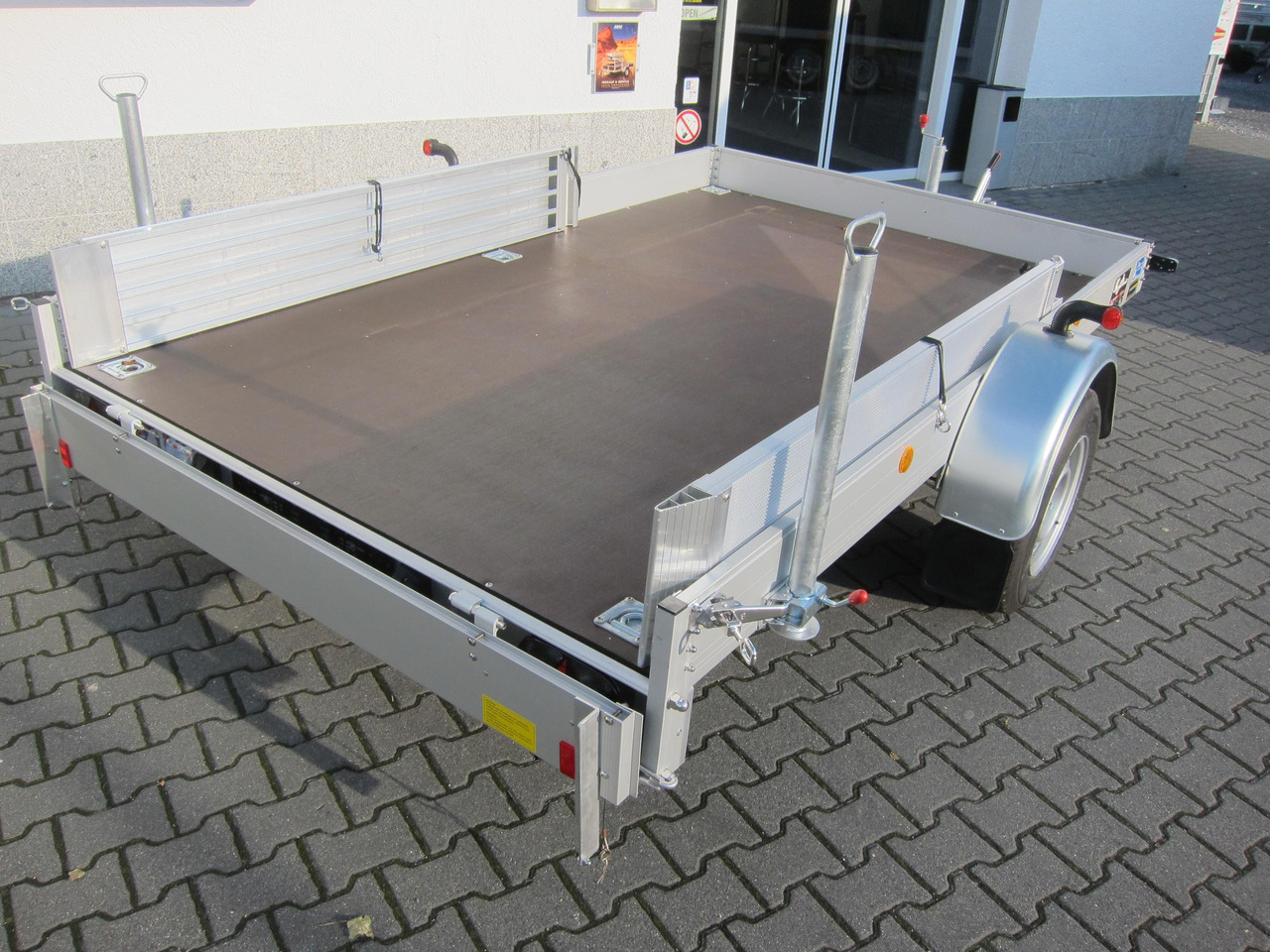 Smart Kleinwagen Transport Anhänger Koch Aluline 300x185x20cm 1500kg 100 km/H - Τρέιλερ μεταφοράς μηχανημάτων: φωτογραφία 3 Smart Kleinwagen Transport Anhänger Koch Aluline 300x185x20cm 1500kg 100 km/H - Τρέιλερ μεταφοράς μηχανημάτων: φωτογραφία 3