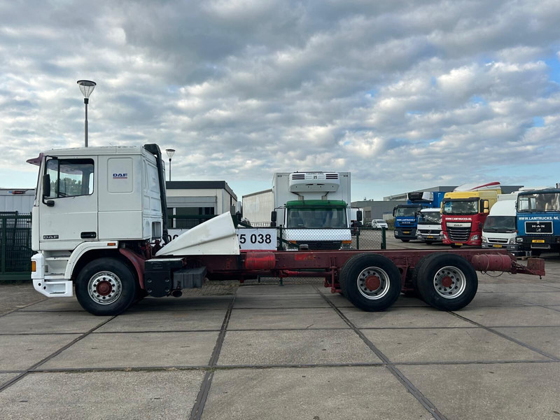 DAF 95.400 TOP CONDITION - Φορτηγό σασί: φωτογραφία 2 DAF 95.400 TOP CONDITION - Φορτηγό σασί: φωτογραφία 2