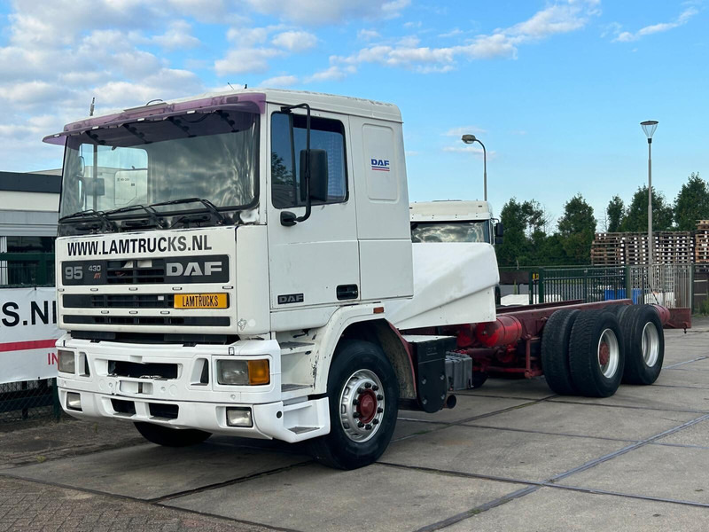 DAF 95.400 TOP CONDITION - Φορτηγό σασί: φωτογραφία 1 DAF 95.400 TOP CONDITION - Φορτηγό σασί: φωτογραφία 1