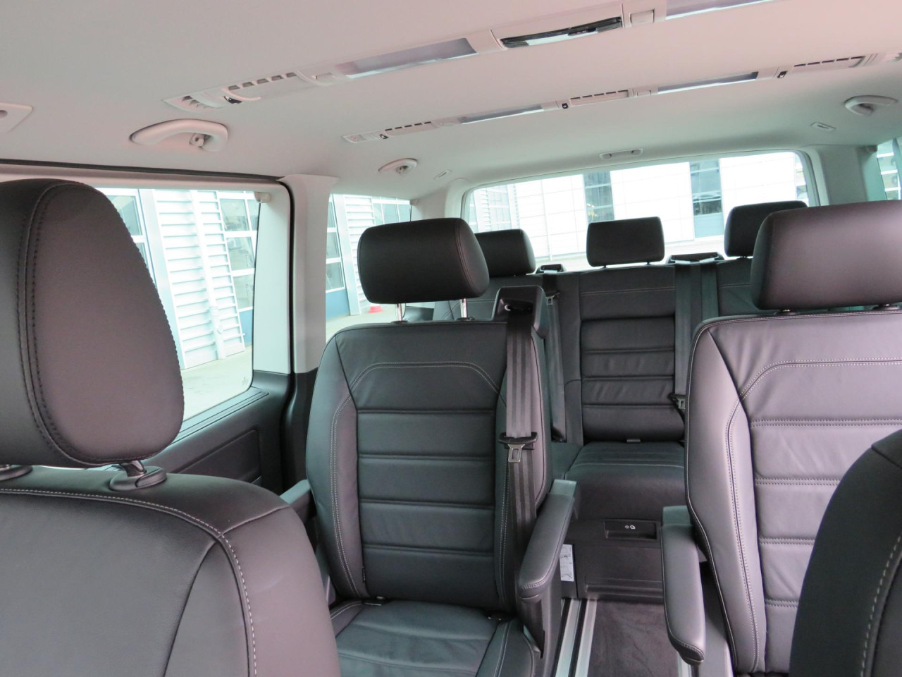 Αυτοκίνητο VOLKSWAGEN T6.1 Multivan Comfortline Edition Court Bluetooth: φωτογραφία 7 Αυτοκίνητο VOLKSWAGEN T6.1 Multivan Comfortline Edition Court Bluetooth: φωτογραφία 7