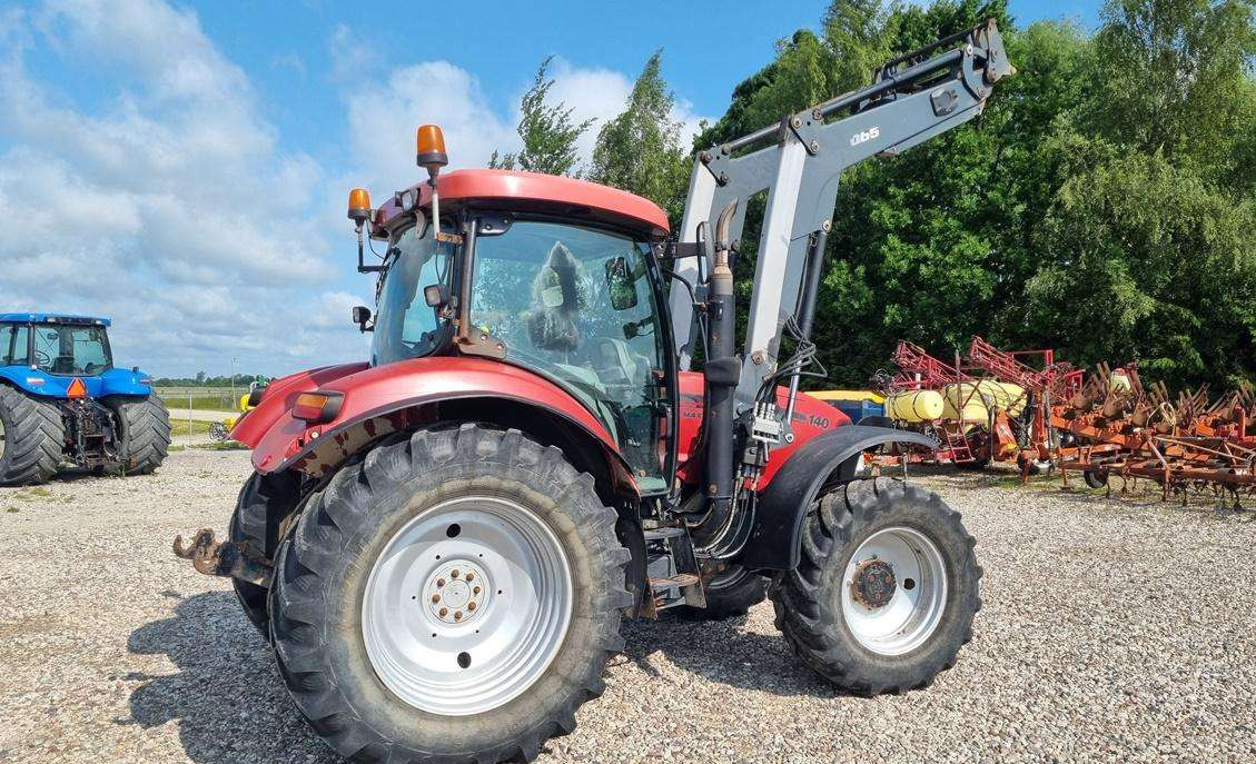 Τρακτέρ Case-IH 140 Maxxum: φωτογραφία 6 Τρακτέρ Case-IH 140 Maxxum: φωτογραφία 6