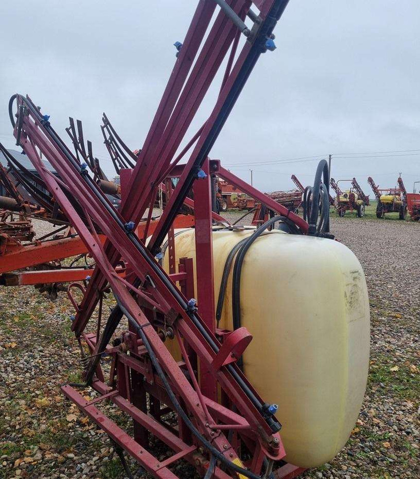 Hardi 850 - Ψεκαστικό: φωτογραφία 4 Hardi 850 - Ψεκαστικό: φωτογραφία 4