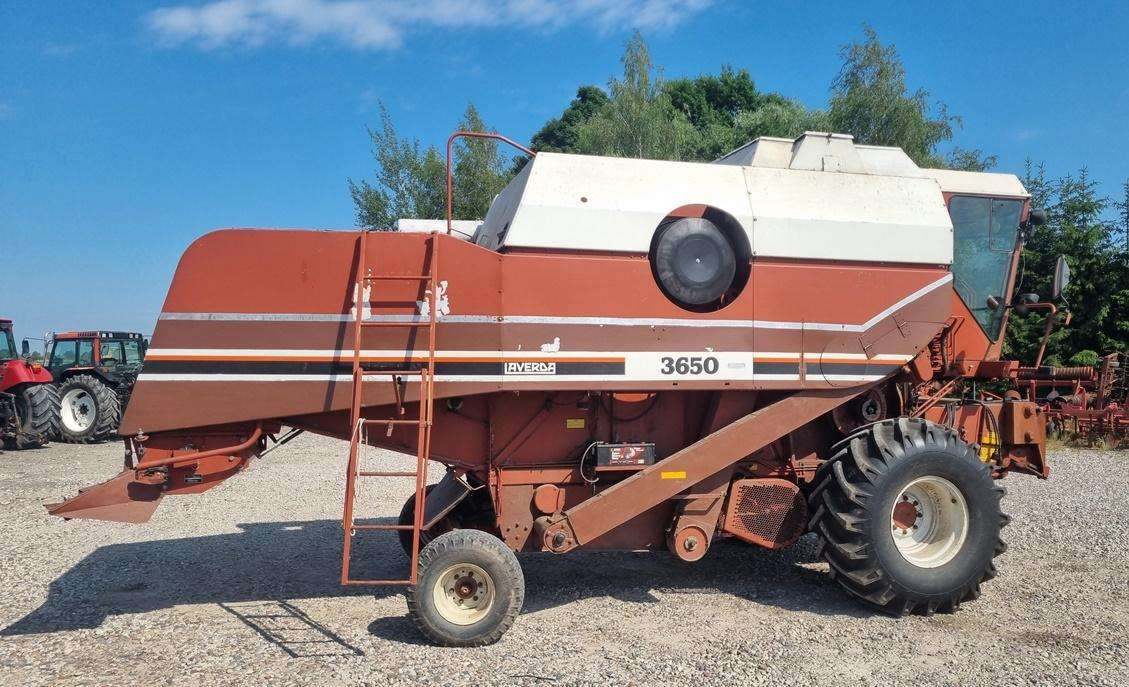 Laverda 3650 - Θεριζοαλωνιστική μηχανή: φωτογραφία 3 Laverda 3650 - Θεριζοαλωνιστική μηχανή: φωτογραφία 3
