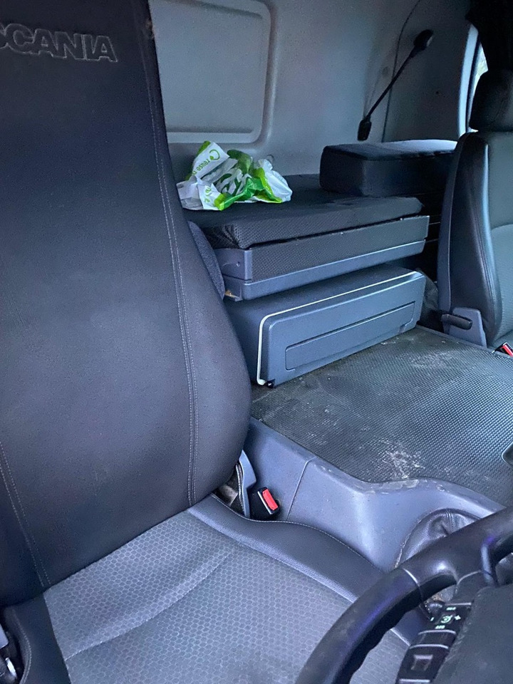 Scania P230 4x2 Box Van - Επαγγελματικό αυτοκίνητο κόφα: φωτογραφία 5 Scania P230 4x2 Box Van - Επαγγελματικό αυτοκίνητο κόφα: φωτογραφία 5