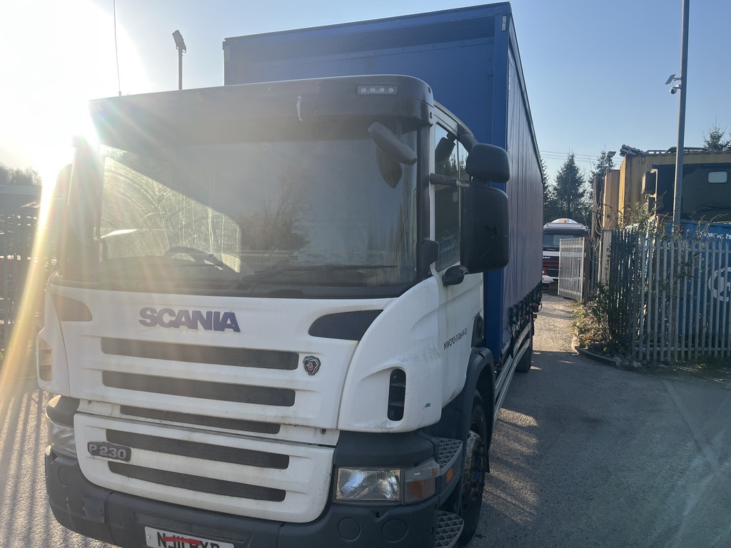 Scania P230 4x2 Curtain side - Φορτηγό μουσαμάς: φωτογραφία 2 Scania P230 4x2 Curtain side - Φορτηγό μουσαμάς: φωτογραφία 2