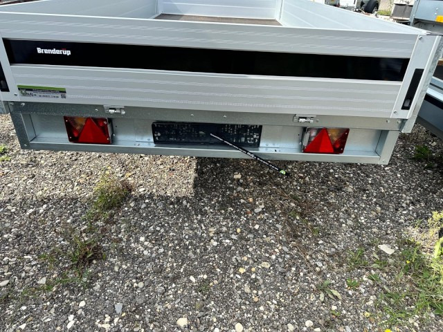 Brenderup 5375ATB2500 Alu Hochlader, 2,5 to. 3750 x 1800 x 330 mm - Ρυμούλκες αυτοκίνητο: φωτογραφία 5 Brenderup 5375ATB2500 Alu Hochlader, 2,5 to. 3750 x 1800 x 330 mm - Ρυμούλκες αυτοκίνητο: φωτογραφία 5
