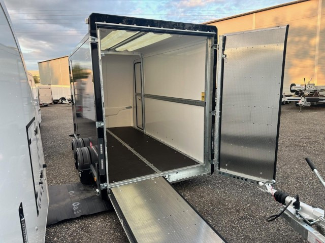 Καινούριο Ρυμούλκα κόφα Brian James Box Van 600-3516-27-2-12-B, 3690 x 1580 mm, 2,7 to.: φωτογραφία 9 Καινούριο Ρυμούλκα κόφα Brian James Box Van 600-3516-27-2-12-B, 3690 x 1580 mm, 2,7 to.: φωτογραφία 9