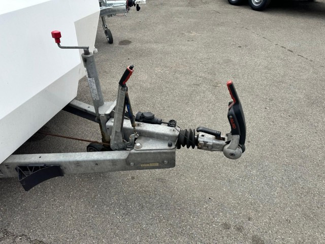 Brian James Race Sport, 340-5000, 5000 x 2000 mm, 2,6 to. - Ρυμούλκα αυτοκινητάμαξα: φωτογραφία 2 Brian James Race Sport, 340-5000, 5000 x 2000 mm, 2,6 to. - Ρυμούλκα αυτοκινητάμαξα: φωτογραφία 2