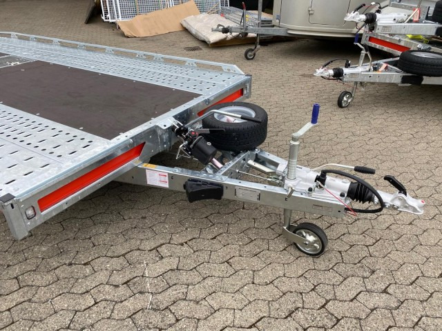 Brian James T Transporter, 231-5522-35-3-10, 5500 x 2240 mm, 3,5 to. kippbar mit Auffahrrampe - Ρυμούλκα αυτοκινητάμαξα: φωτογραφία 2 Brian James T Transporter, 231-5522-35-3-10, 5500 x 2240 mm, 3,5 to. kippbar mit Auffahrrampe - Ρυμούλκα αυτοκινητάμαξα: φωτογραφία 2