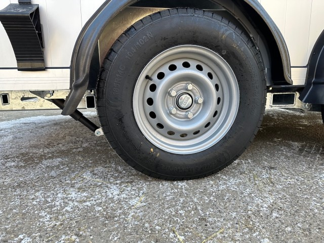 Καινούριο Ρυμούλκα κόφα Cheval Liberte Debon Roadster 800 Alu +​ Türe 3500 kg, 100 km/h, 435x202x202cm: φωτογραφία 6
