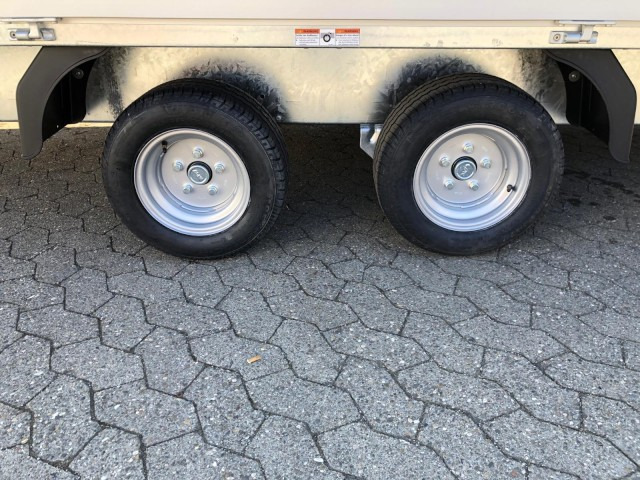 Humbaur HN 304121 Hochlader 3,0 to. 4100 x 2100 x 350 mm - Ρυμούλκες αυτοκίνητο: φωτογραφία 4 Humbaur HN 304121 Hochlader 3,0 to. 4100 x 2100 x 350 mm - Ρυμούλκες αυτοκίνητο: φωτογραφία 4