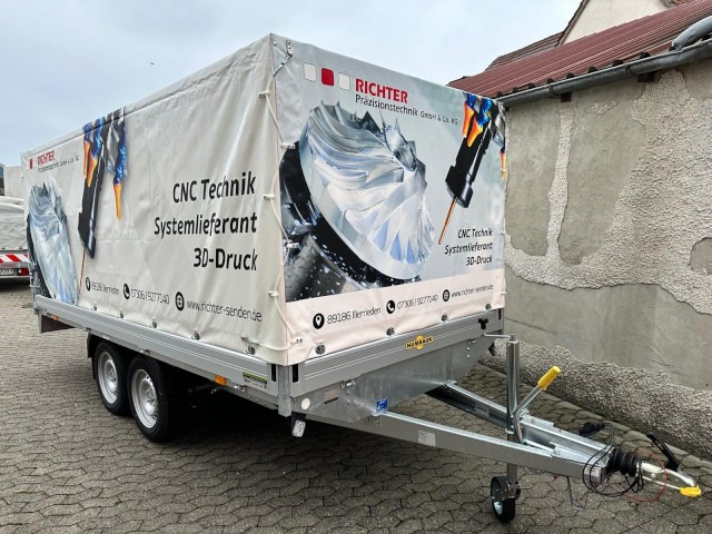 Humbaur Humbaur Plane mit Beschriftung im Digitaldruck - Ρυμούλκες αυτοκίνητο: φωτογραφία 1 Humbaur Humbaur Plane mit Beschriftung im Digitaldruck - Ρυμούλκες αυτοκίνητο: φωτογραφία 1