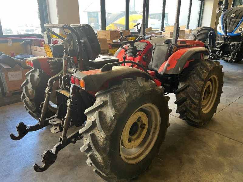 Antonio Carraro TRX 9400 - Τρακτέρ: φωτογραφία 3 Antonio Carraro TRX 9400 - Τρακτέρ: φωτογραφία 3