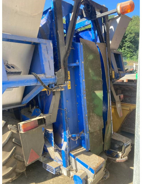 BRAUD TB15 - Μηχανής συγκομιδής σταφυλιών: φωτογραφία 3 BRAUD TB15 - Μηχανής συγκομιδής σταφυλιών: φωτογραφία 3