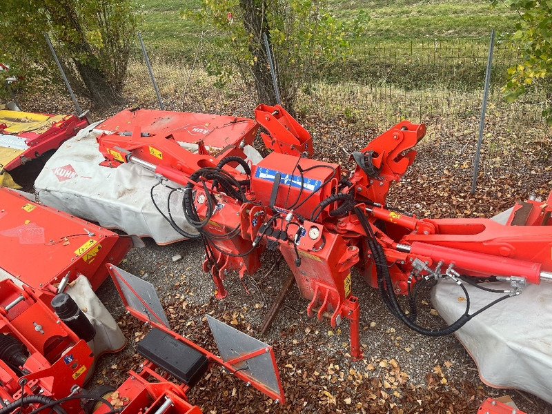 Kuhn FC 813 R - Χορτοκοπτικό: φωτογραφία 1 Kuhn FC 813 R - Χορτοκοπτικό: φωτογραφία 1
