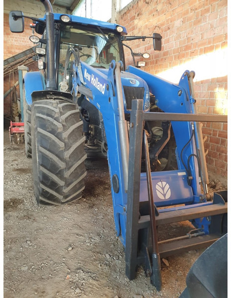 New Holland T 6.175 - Τρακτέρ: φωτογραφία 1 New Holland T 6.175 - Τρακτέρ: φωτογραφία 1