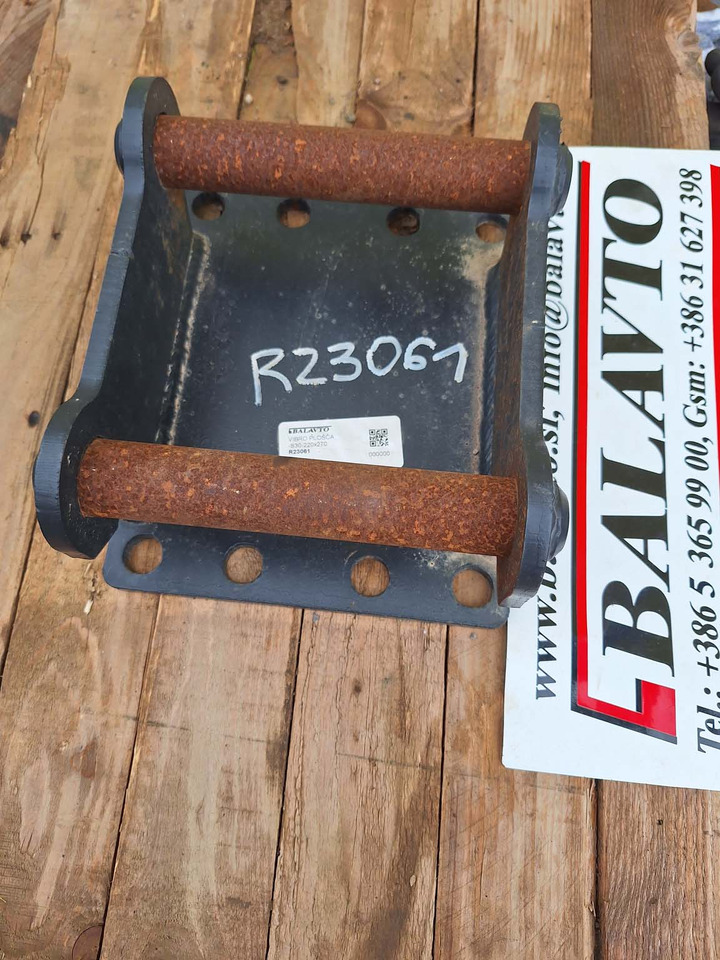 Attachment plate S30 for excavator plate compactor - Ταχυσύνδεσμος για Κατασκευή μηχανήματα: φωτογραφία 4 Attachment plate S30 for excavator plate compactor - Ταχυσύνδεσμος για Κατασκευή μηχανήματα: φωτογραφία 4