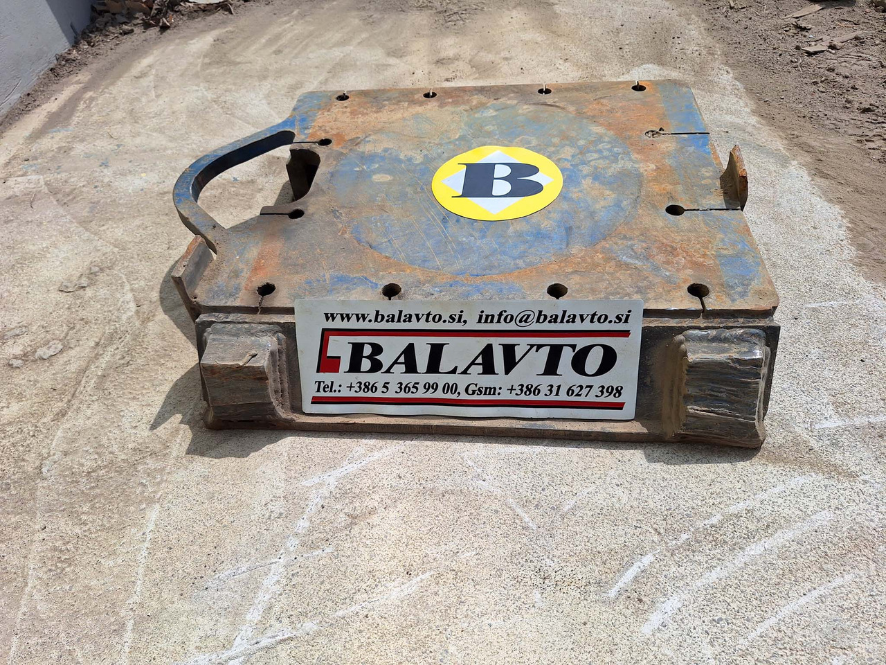 Attachment plate - Ταχυσύνδεσμος: φωτογραφία 2 Attachment plate - Ταχυσύνδεσμος: φωτογραφία 2