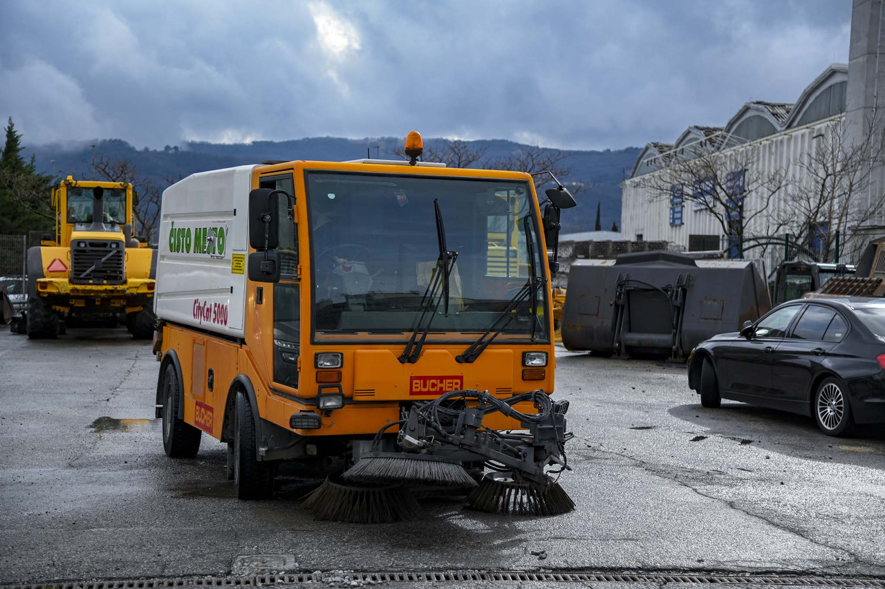 Bucher Schorling CC 5000 City Cat - Σάρωθρο δρόμων: φωτογραφία 1 Bucher Schorling CC 5000 City Cat - Σάρωθρο δρόμων: φωτογραφία 1