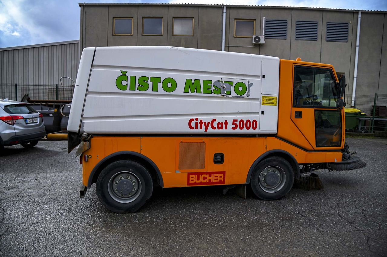Bucher Schorling CC 5000 City Cat - Σάρωθρο δρόμων: φωτογραφία 3 Bucher Schorling CC 5000 City Cat - Σάρωθρο δρόμων: φωτογραφία 3
