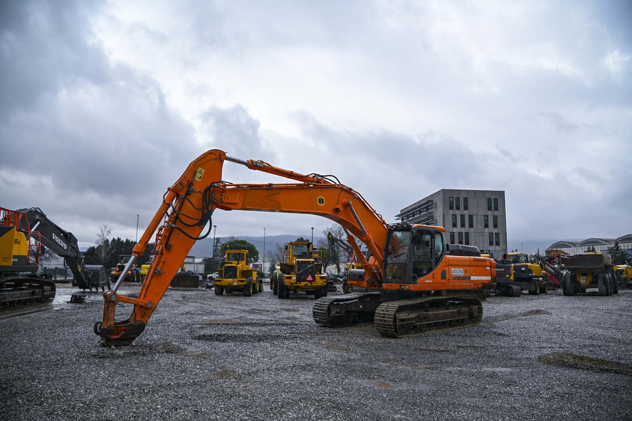 DOOSAN DX340LC - Ερπυστριοφόρος εκσκαφέας: φωτογραφία 1 DOOSAN DX340LC - Ερπυστριοφόρος εκσκαφέας: φωτογραφία 1