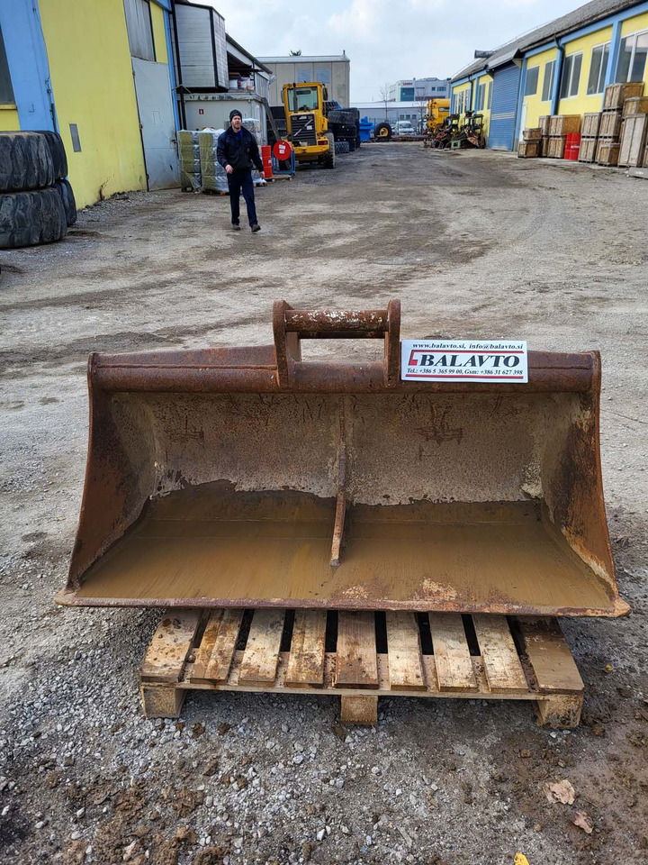 Ditch cleaning bucket 1700 mm Martin - Κουβάς για εκσκαφέα: φωτογραφία 1 Ditch cleaning bucket 1700 mm Martin - Κουβάς για εκσκαφέα: φωτογραφία 1