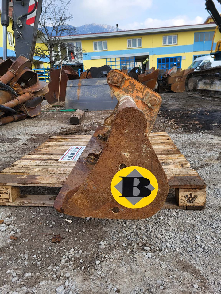 Ditch cleaning bucket 1800 mm S60 for 8-12 ton excavators - Κουβάς για εκσκαφέα για Κατασκευή μηχανήματα: φωτογραφία 2 Ditch cleaning bucket 1800 mm S60 for 8-12 ton excavators - Κουβάς για εκσκαφέα για Κατασκευή μηχανήματα: φωτογραφία 2