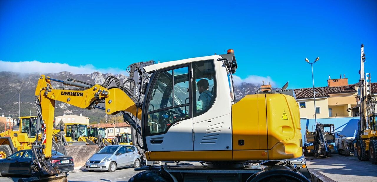 Liebherr A910 - Τροχοφόρος εκσκαφέας: φωτογραφία 3 Liebherr A910 - Τροχοφόρος εκσκαφέας: φωτογραφία 3