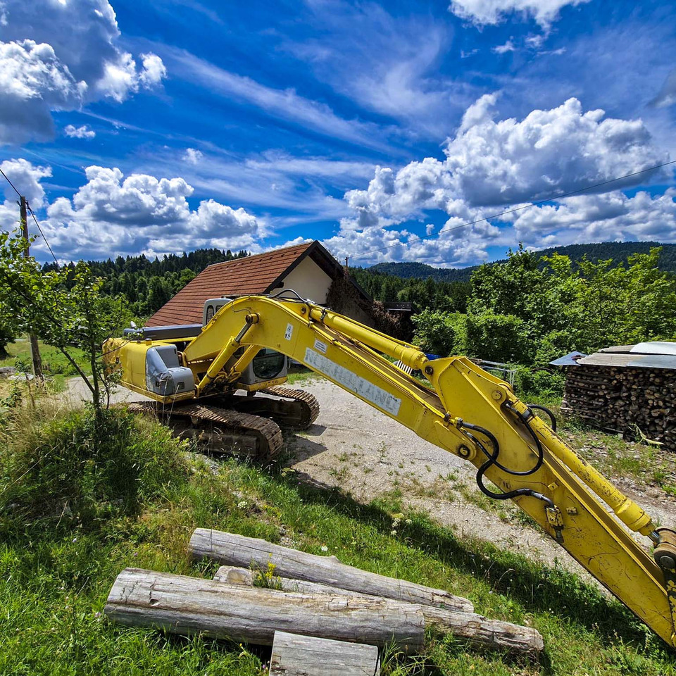 New Holland Kobelco E215 - Ερπυστριοφόρος εκσκαφέας: φωτογραφία 3 New Holland Kobelco E215 - Ερπυστριοφόρος εκσκαφέας: φωτογραφία 3