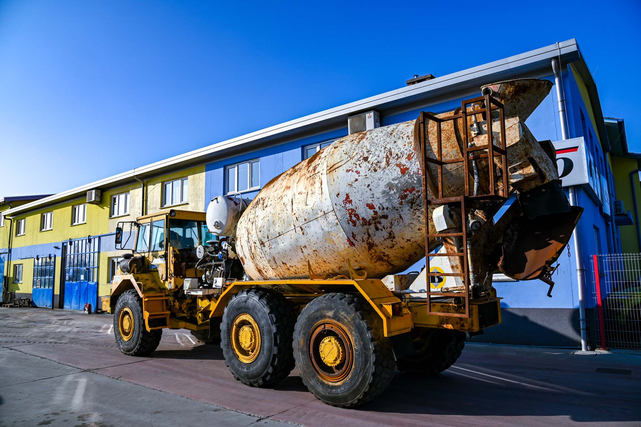 VOLVO A25C 6X6 - Μπετονιέρα φορτηγό: φωτογραφία 4 VOLVO A25C 6X6 - Μπετονιέρα φορτηγό: φωτογραφία 4