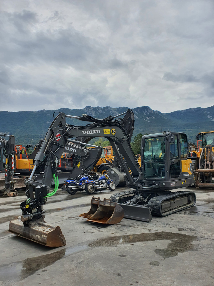 VOLVO EC60E - Μίνι εκσκαφέας: φωτογραφία 3 VOLVO EC60E - Μίνι εκσκαφέας: φωτογραφία 3