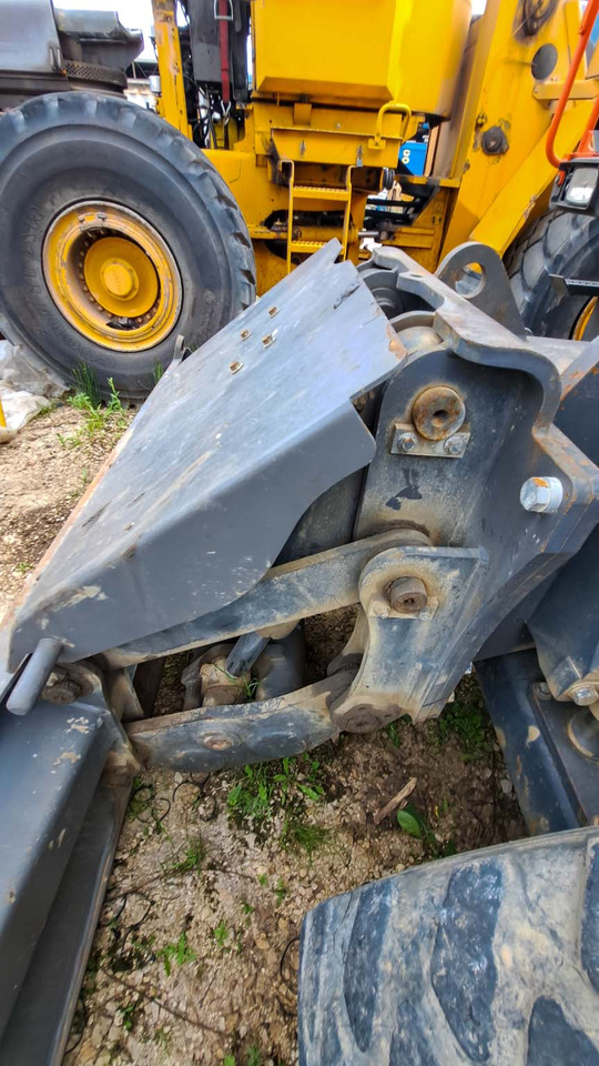 VOLVO blade for Volvo EWR150E - Ισοπεδωτής για Κατασκευή μηχανήματα: φωτογραφία 3 VOLVO blade for Volvo EWR150E - Ισοπεδωτής για Κατασκευή μηχανήματα: φωτογραφία 3