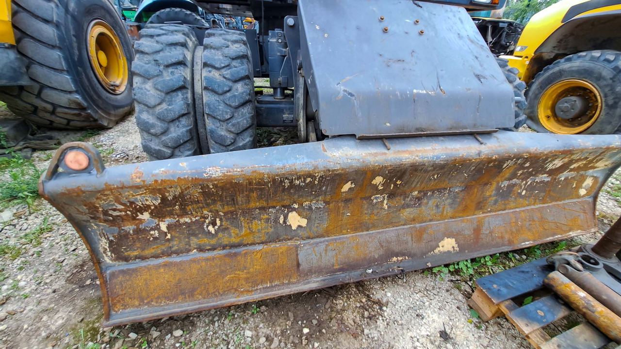 VOLVO blade for Volvo EWR150E - Ισοπεδωτής για Κατασκευή μηχανήματα: φωτογραφία 2 VOLVO blade for Volvo EWR150E - Ισοπεδωτής για Κατασκευή μηχανήματα: φωτογραφία 2