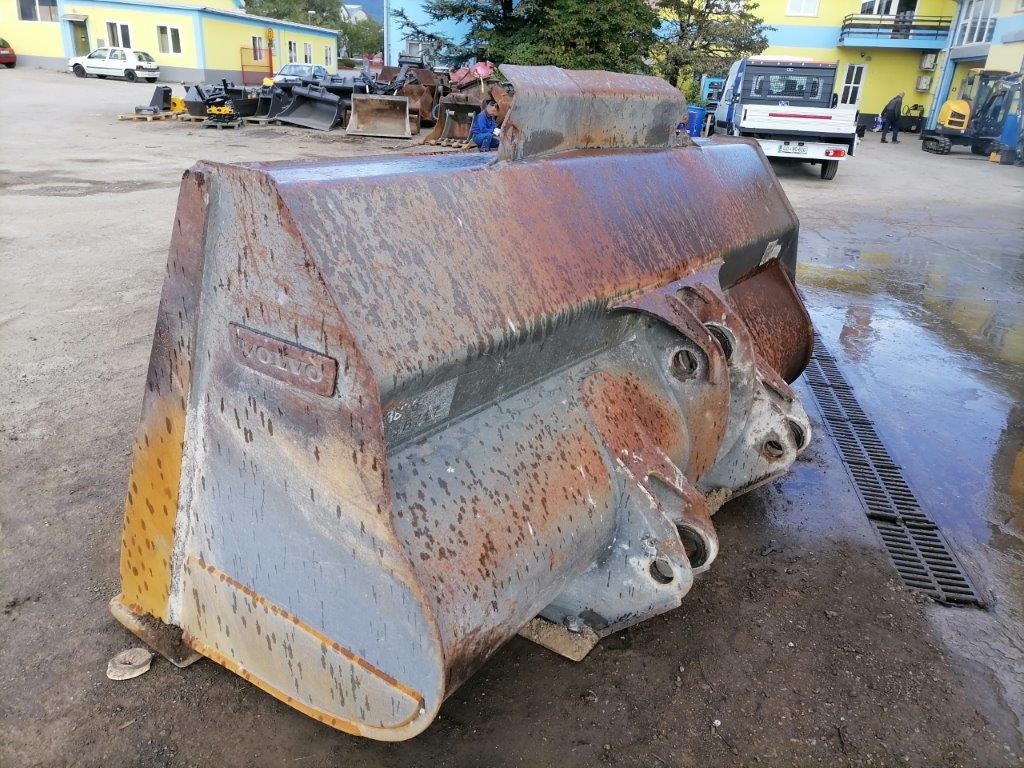 VOLVO loader bucket 2800 mm - Κουβάς για φορτωτή για Ελαστιχοφόρος φορτωτής: φωτογραφία 5 VOLVO loader bucket 2800 mm - Κουβάς για φορτωτή για Ελαστιχοφόρος φορτωτής: φωτογραφία 5