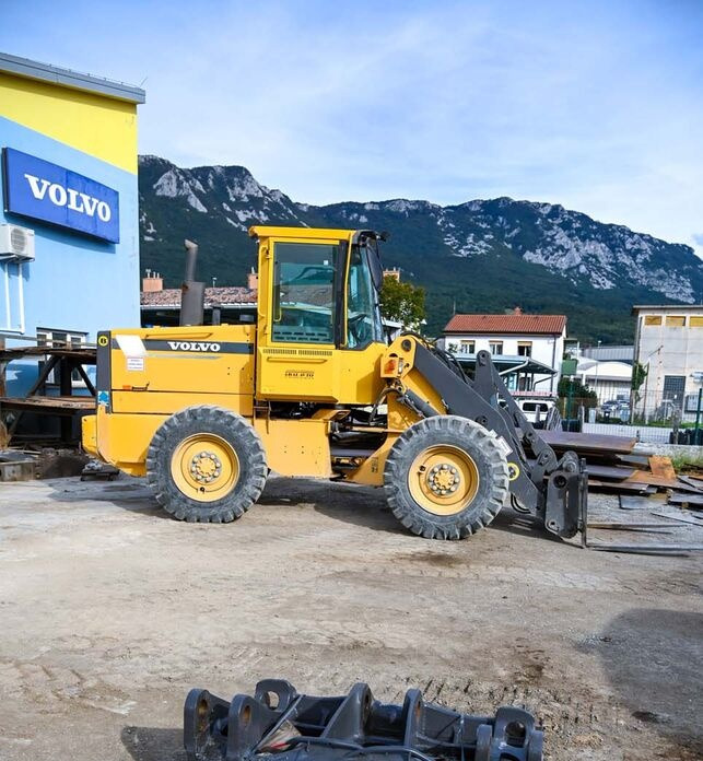 Volvo 11157386 for Volvo L70H, L90H - Ταχυσύνδεσμος για Ελαστιχοφόρος φορτωτής: φωτογραφία 4 Volvo 11157386 for Volvo L70H, L90H - Ταχυσύνδεσμος για Ελαστιχοφόρος φορτωτής: φωτογραφία 4