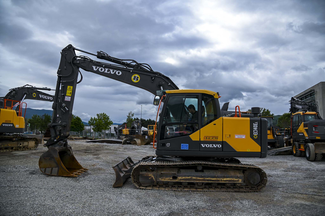 Volvo EC140E - Ερπυστριοφόρος εκσκαφέας: φωτογραφία 2 Volvo EC140E - Ερπυστριοφόρος εκσκαφέας: φωτογραφία 2