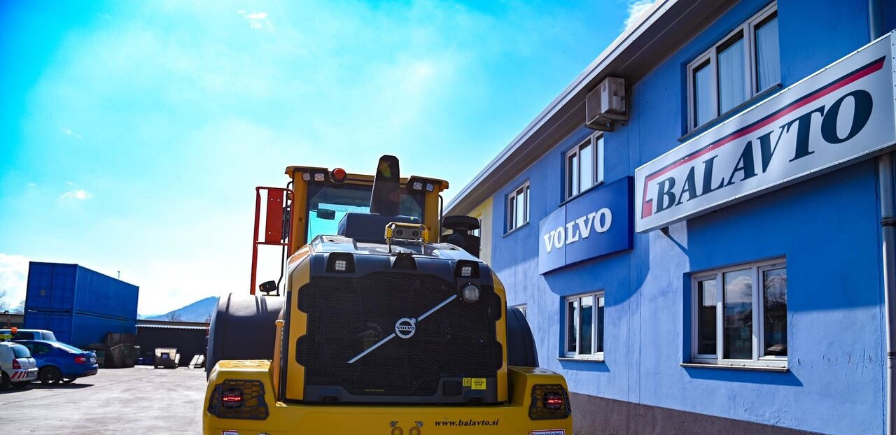 Volvo L120H - Ελαστιχοφόρος φορτωτής: φωτογραφία 5 Volvo L120H - Ελαστιχοφόρος φορτωτής: φωτογραφία 5