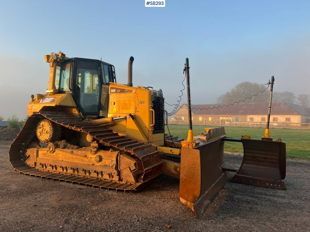 CAT CRAWLER DOZER D6N LGP with Icon gps80 Leica digging system (SEE VIDEO) - Μπουλντόζα: φωτογραφία 1 CAT CRAWLER DOZER D6N LGP with Icon gps80 Leica digging system (SEE VIDEO) - Μπουλντόζα: φωτογραφία 1