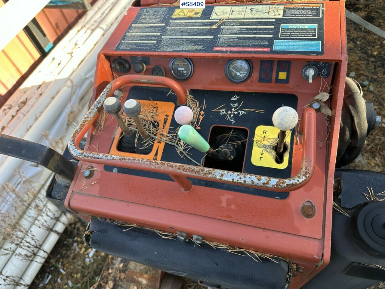 Ditch witch SK650 - Ερπυστριοφόρος μικρός φορτωτής: φωτογραφία 5 Ditch witch SK650 - Ερπυστριοφόρος μικρός φορτωτής: φωτογραφία 5