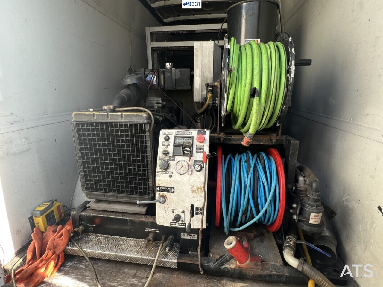 High pressure flushing car- VW CRAFTER 35 SKÅP MR - Βαν: φωτογραφία 4 High pressure flushing car- VW CRAFTER 35 SKÅP MR - Βαν: φωτογραφία 4