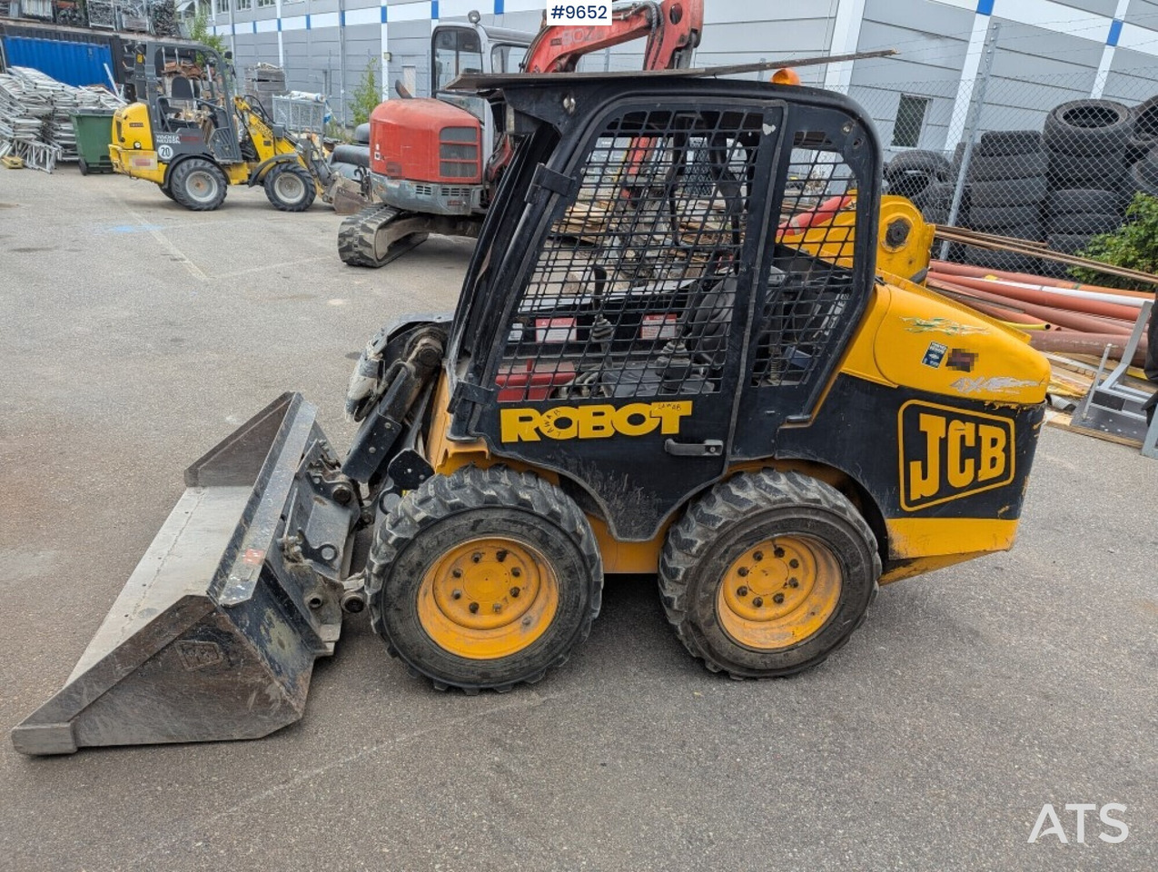 Σπαστός φορτωτής JCB Robot 160 tool carrier with grading bucket: φωτογραφία 1