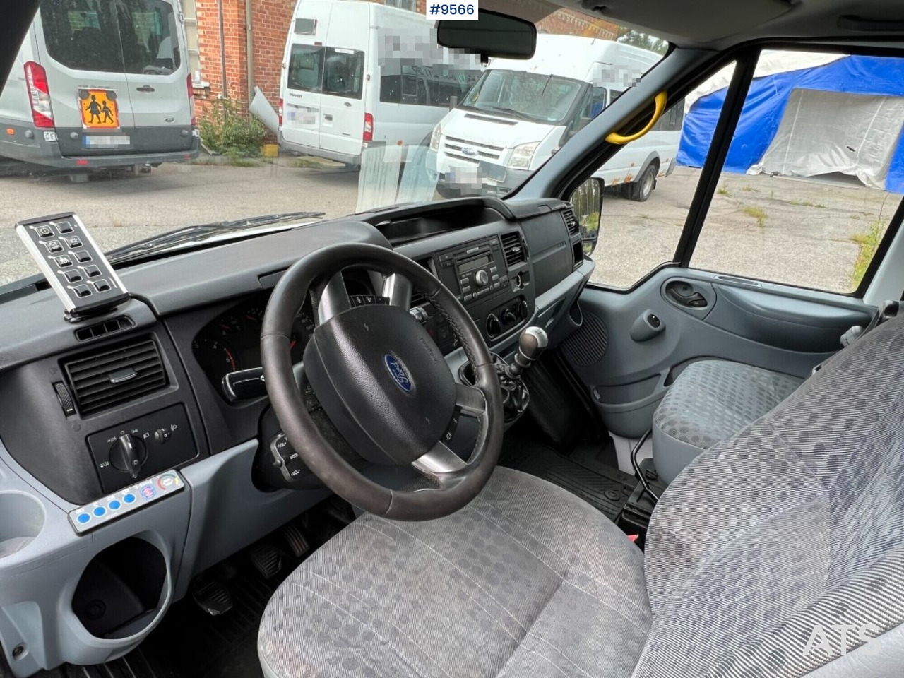 Minibus- Ford FDG6 Transit- Sold newly inspected - Άλλα μηχανήματα: φωτογραφία 4 Minibus- Ford FDG6 Transit- Sold newly inspected - Άλλα μηχανήματα: φωτογραφία 4