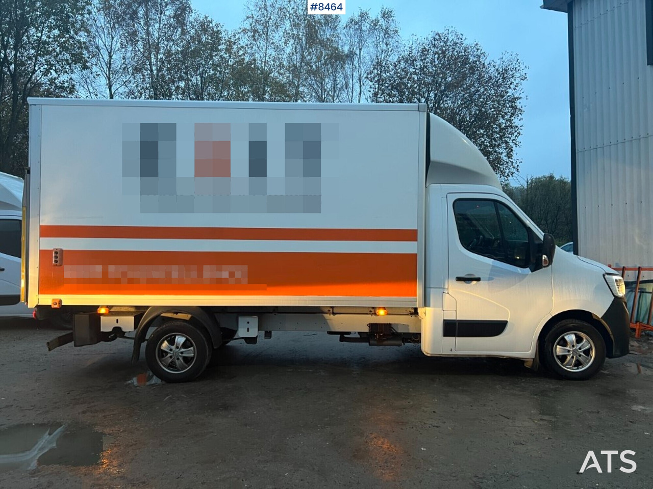 Renault master with tail lift - Επαγγελματικό αυτοκίνητο κόφα: φωτογραφία 2 Renault master with tail lift - Επαγγελματικό αυτοκίνητο κόφα: φωτογραφία 2