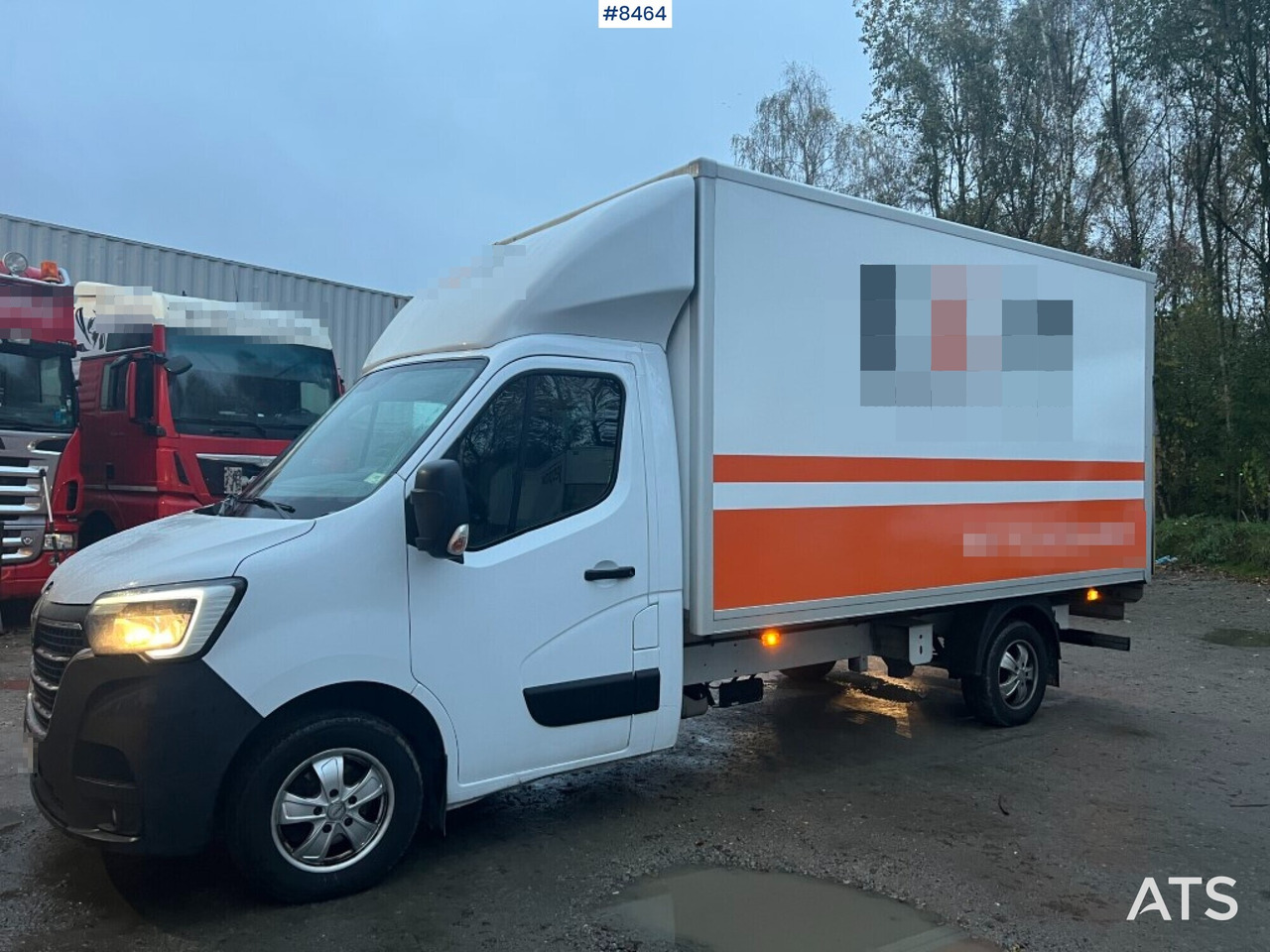 Renault master with tail lift - Επαγγελματικό αυτοκίνητο κόφα: φωτογραφία 1 Renault master with tail lift - Επαγγελματικό αυτοκίνητο κόφα: φωτογραφία 1