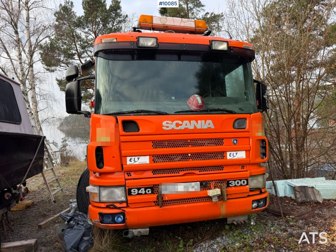Scania P94G 300 Crane truck with flatbed Rep. object - Φορτηγό φόρτωσης γάντζου, Φορτηγό με γερανό: φωτογραφία 2 Scania P94G 300 Crane truck with flatbed Rep. object - Φορτηγό φόρτωσης γάντζου, Φορτηγό με γερανό: φωτογραφία 2