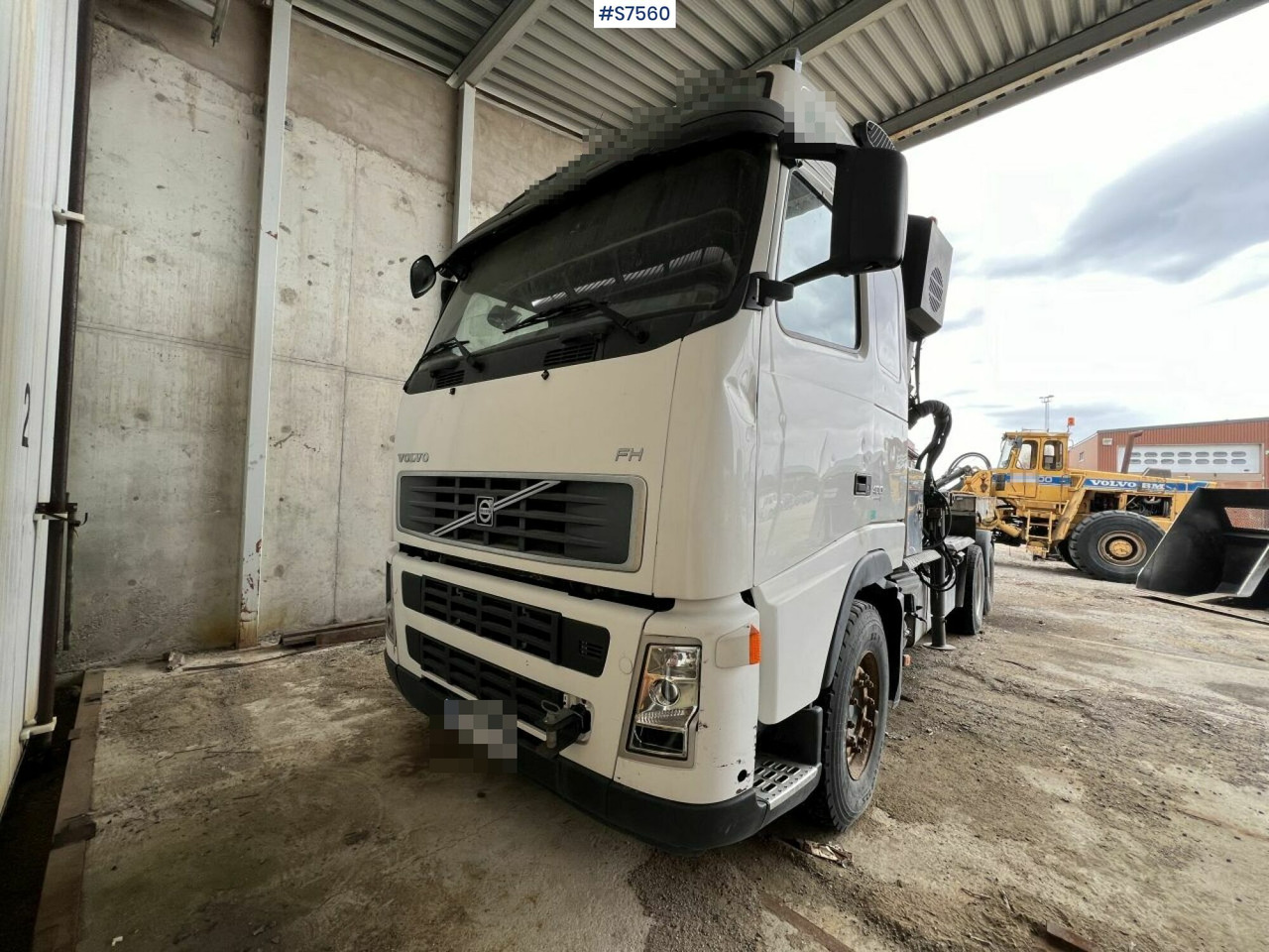 Tow Truck Volvo FH400 with Epsilon 110Z crane - Τράκτορας: φωτογραφία 2 Tow Truck Volvo FH400 with Epsilon 110Z crane - Τράκτορας: φωτογραφία 2