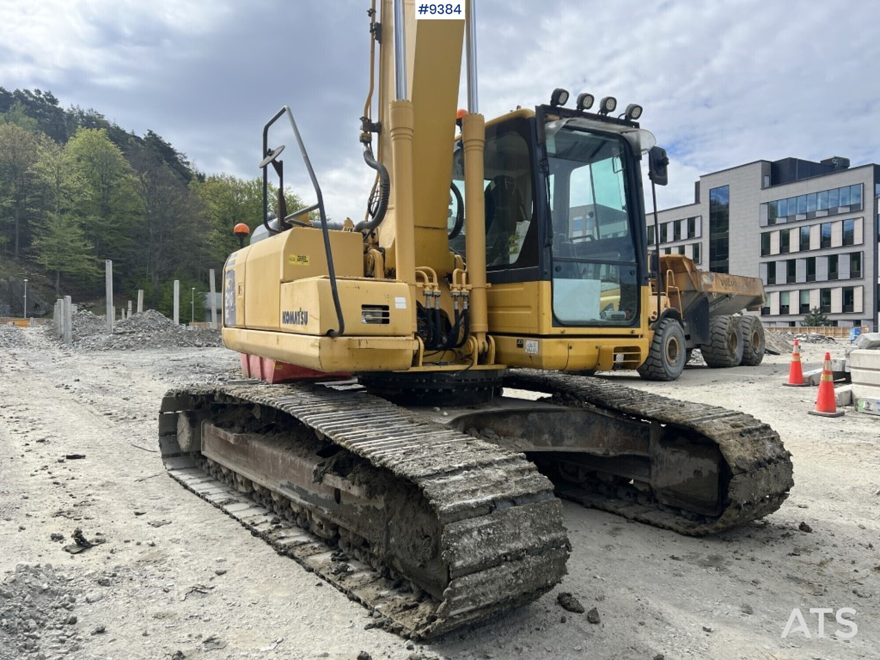 Tracked excavator Komatsu PC210LC (VIDEO) - Ερπυστριοφόρος εκσκαφέας: φωτογραφία 2 Tracked excavator Komatsu PC210LC (VIDEO) - Ερπυστριοφόρος εκσκαφέας: φωτογραφία 2