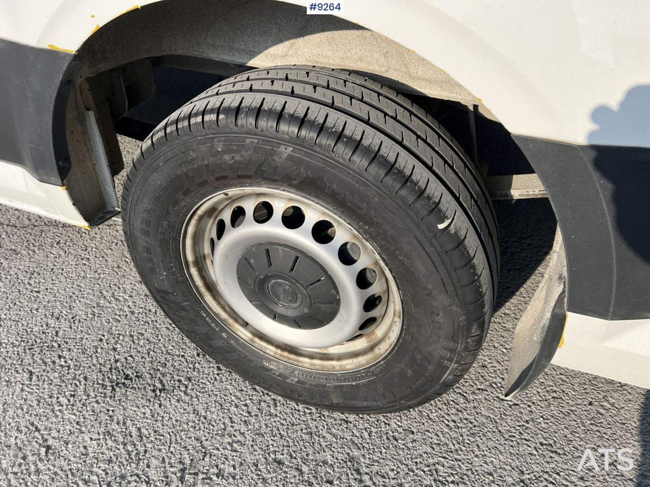 Volkswagen Crafter Maxiskåp Box Truck - Φορτηγό κόφα: φωτογραφία 5 Volkswagen Crafter Maxiskåp Box Truck - Φορτηγό κόφα: φωτογραφία 5