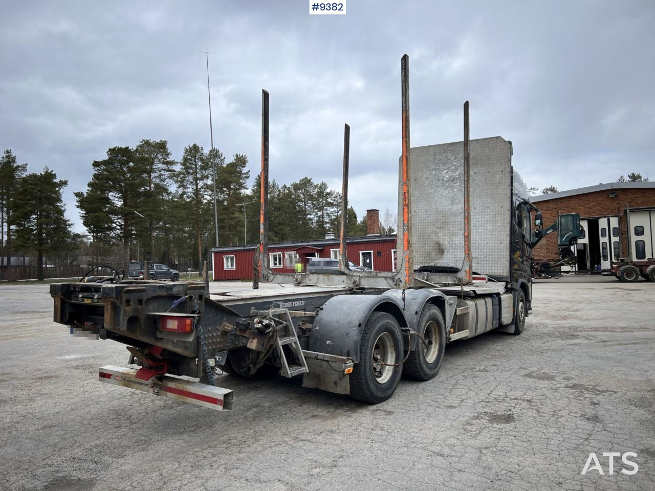 Volvo FH16 Timber truck / Logging truck (VIDEO) - Φορτηγό ξυλείας: φωτογραφία 4 Volvo FH16 Timber truck / Logging truck (VIDEO) - Φορτηγό ξυλείας: φωτογραφία 4